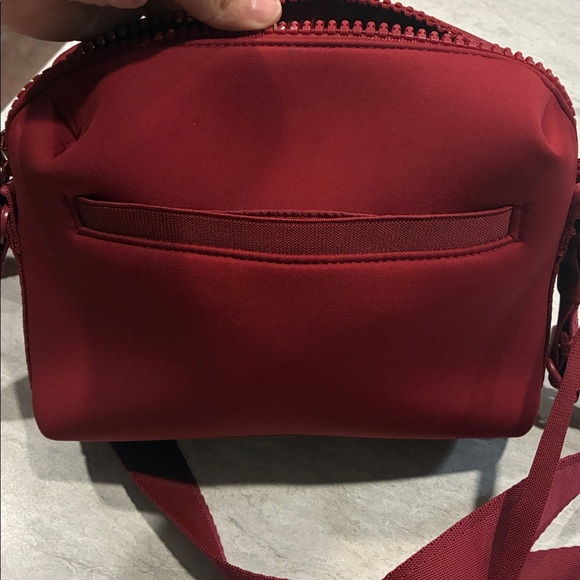 Dagne Dover Red Crossbody Bag Set - Picture 8 of 8